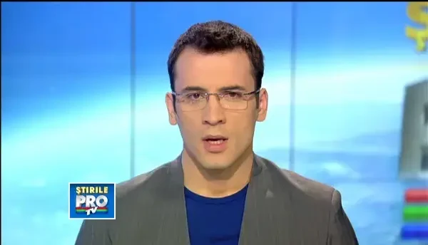 Locuitorii din Cavnic sapa tuneluri sa poata iesi din casa