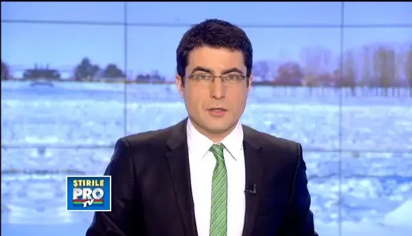 Corespondentul Andreea Marinescu, in Ialomita: Zapada inghetata va fi greu de indepartat de utilaje