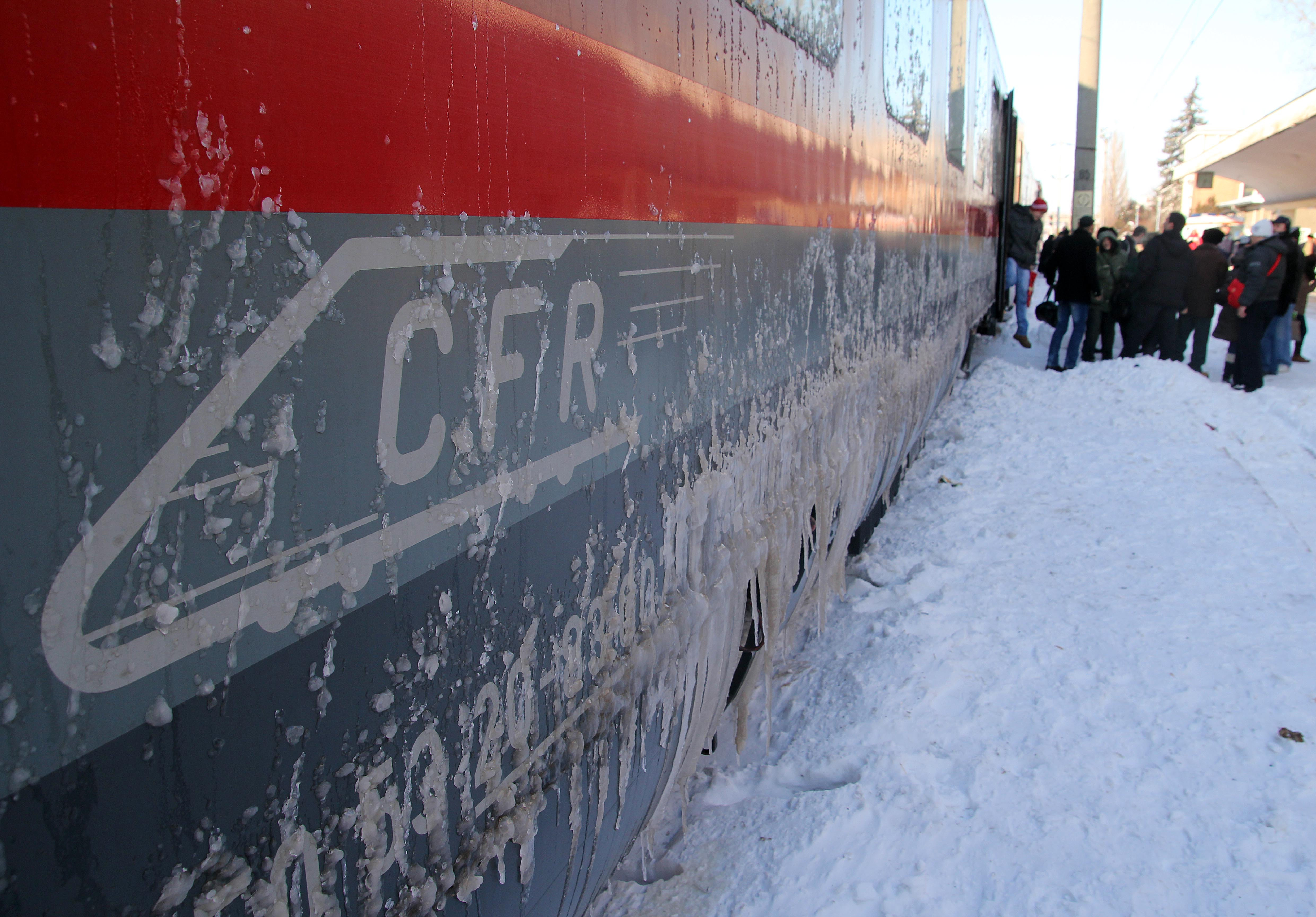 Conferinta la MT despre starea drumurilor si mersul trenurilor