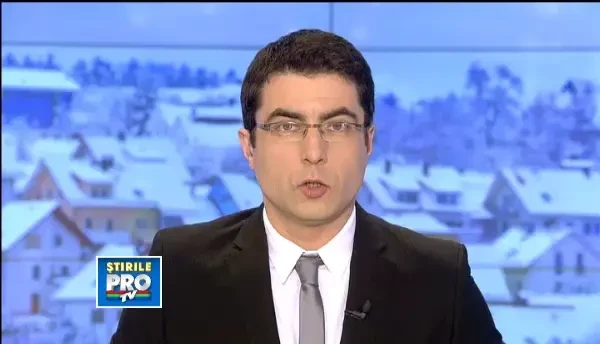 Cu sosete de lana si caciula de blana, Gigi Becali a mers sa-i deszapezeasca pe oamenii din Vrancea