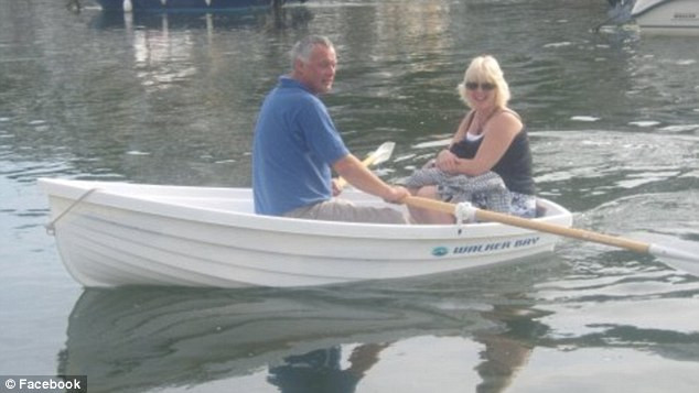 Cum si-a convins un barbat sotia sa-l ierte, dupa ce a inselat-o cu o tanara infectata cu HIV