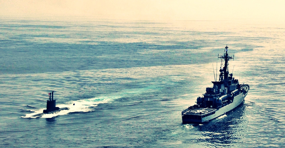 Oficial SUA: "Iranul a armat submarinele in stramtoarea Ormuz. Daca ar ataca la noapte, suntem gata"