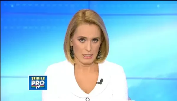 Valea Oltului, cel mai periculos drum. Soferii, la un pas sa fie ingropati sub zapada