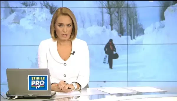 1.100.000 de elevi stau acasa marti. Vezi lista judetelor in care nu se invata din cauza vremii