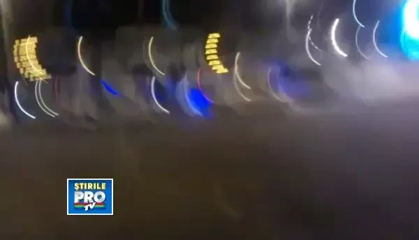 VIDEO. Sute de oameni si zeci de troleibuze, blocati din cauza nesimtirii unui singur sofer