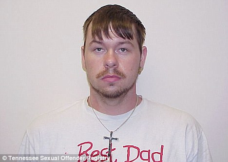 Ultimul mesaj pe care ar trebui sa-l poarte pe tricou un infractor cu cazier ca al lui