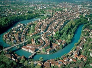 Singurul oras din Romania unde locuintele s-au scumpit anul trecut. Topul ieftinirilor in 2013