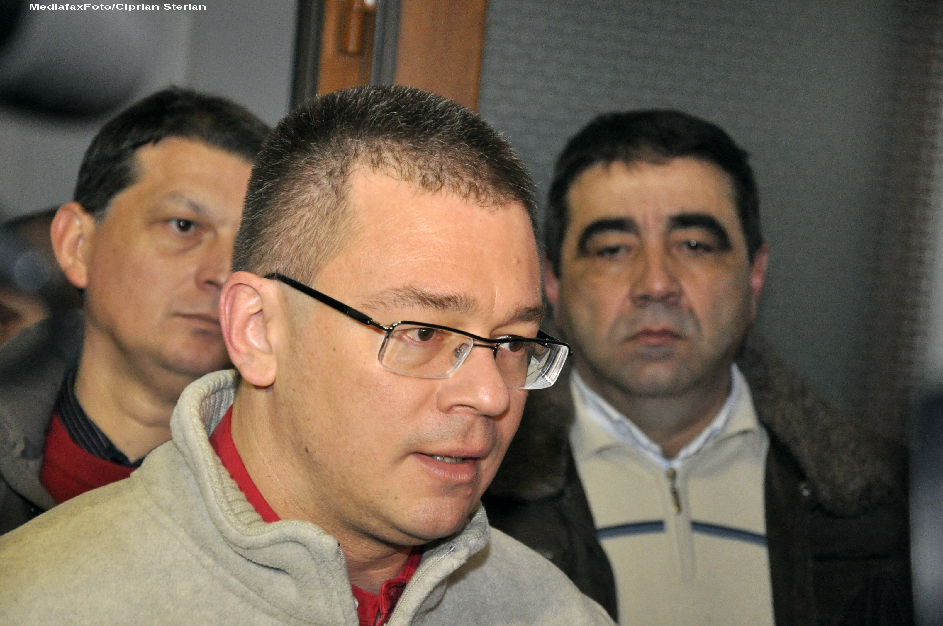 Ungureanu: Am vorbit cu liderul studentilor din Targu Mures, Guvernul aplica decizia coalitiei