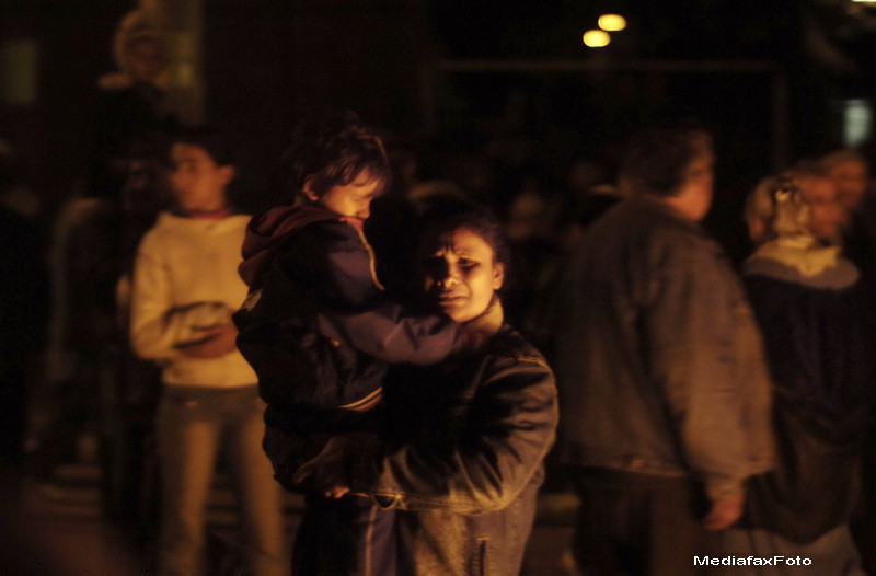 Pana de curent din Capitala a scos oamenii in strada. Soseaua Petricani, blocata timp de 2 ore