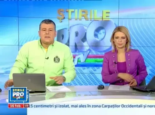 Parjol pe centura Capitalei. Un TIR care a derapat pe gheata a aprins toata parcarea