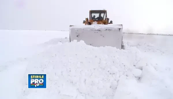 Ninsorile si viscolul din Vest inchid drumuri. Codul galben continua sa ne ameninte