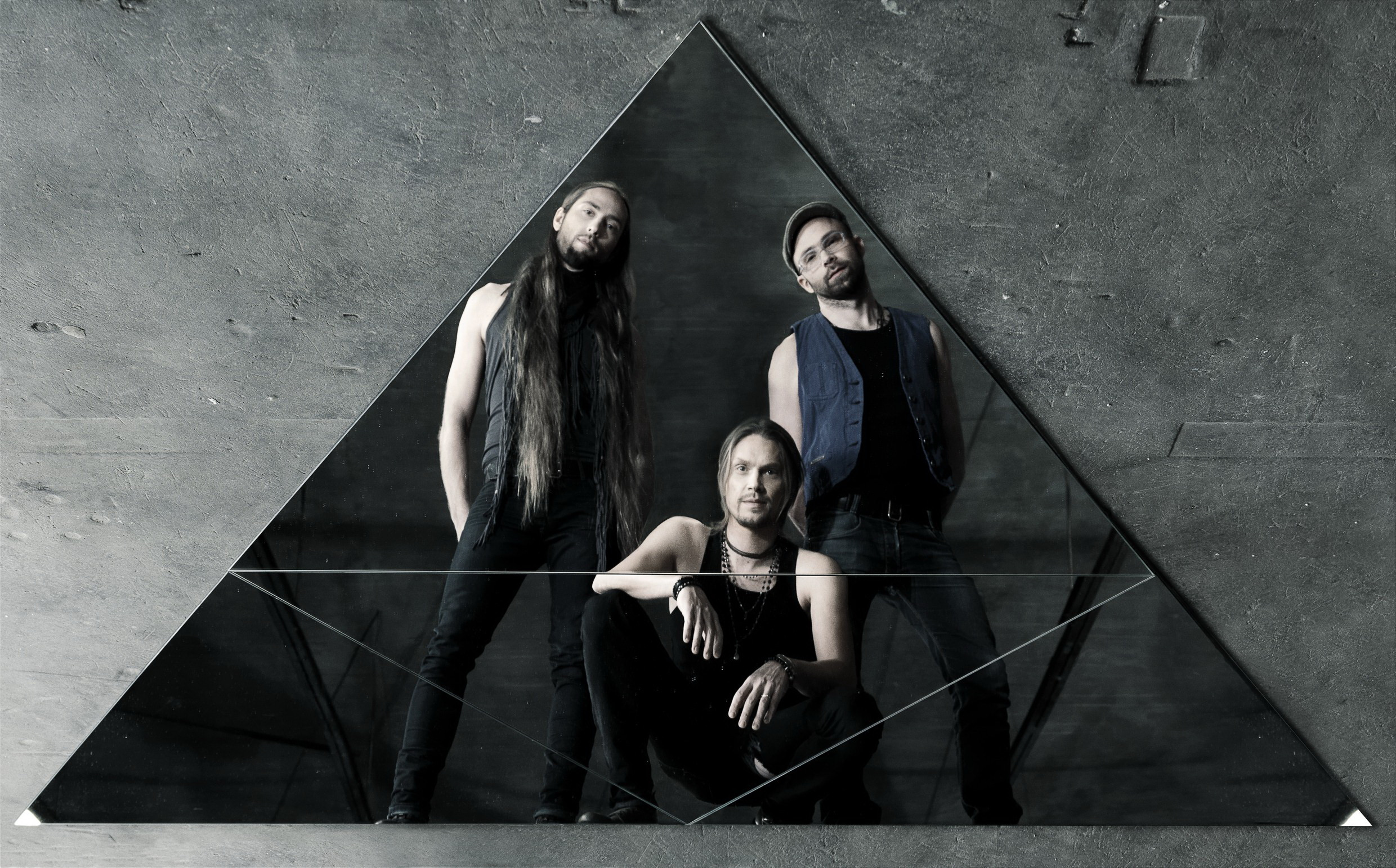 VON HERTZEN BROTHERS canta in deschiderea concertului OPETH de pe 29 februarie