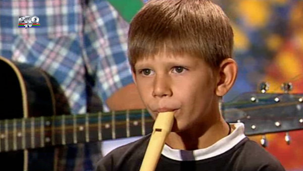 Baiatul de 11 ani care a facut sa planga toata sala de la Romanii au talent. Vezi momentele VIDEO