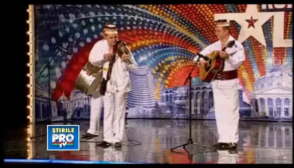 Vasilica ceterasul - barbatul care a innebunit toate fetele din sat, cu vioara lui