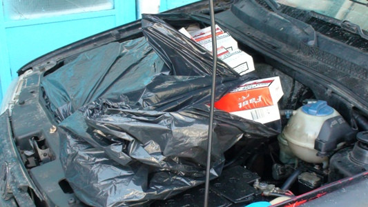 Duminica a inceput cu descinderi in forta. 200.000 de lei, prejudiciu din contrabanda cu tigari