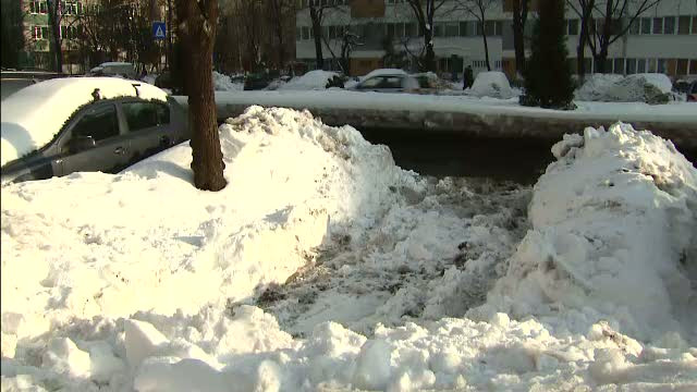 Experiment Stirile ProTV. In cat timp se ocupa in Capitala un loc de parcare proaspat deszapezit