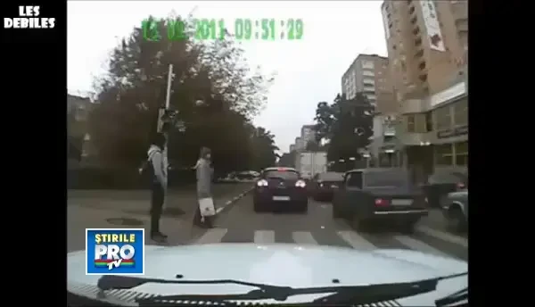 Razbunarea unui biciclist dupa sicanari succesive in trafic