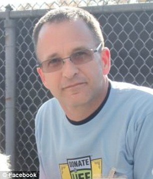 VIDEO. Gestul incredibil al unui barbat a salvat 30 de vieti. Medicii: "E un record mondial"