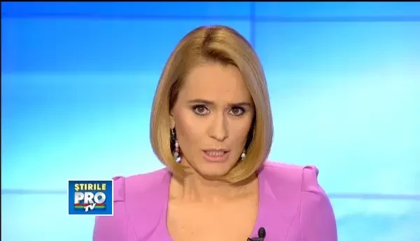 Zapada de pe acoperisuri cade ca o bomba. 6 persoane au fost grav ranite de pericolul de pe trotuar