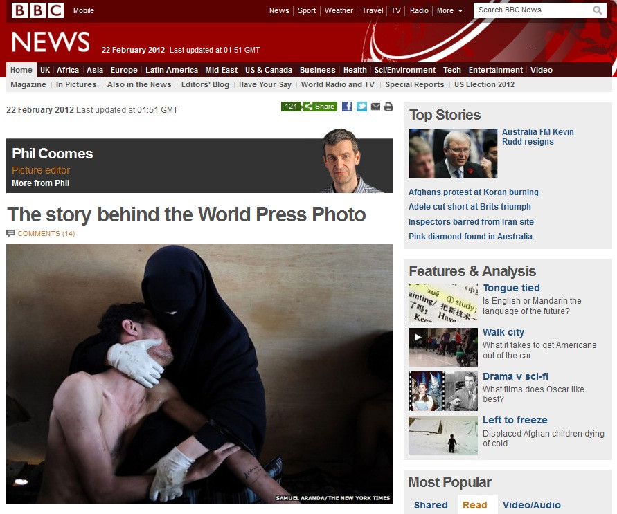 Povestea celei mai dramatice poze din ultimul an. "Plangeam pentru ca mi-am gasit fiul in viata"