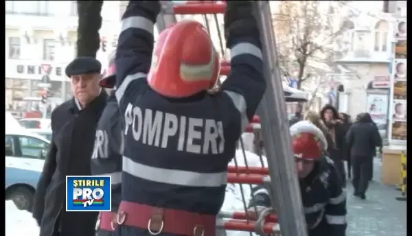 Clujenii au gasit solutii ingenioase pentru indepartarea zapezii