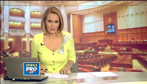 Ce fac alesii de la putere cand opozitia e in greva? Iau o pauza de la munca din Parlament