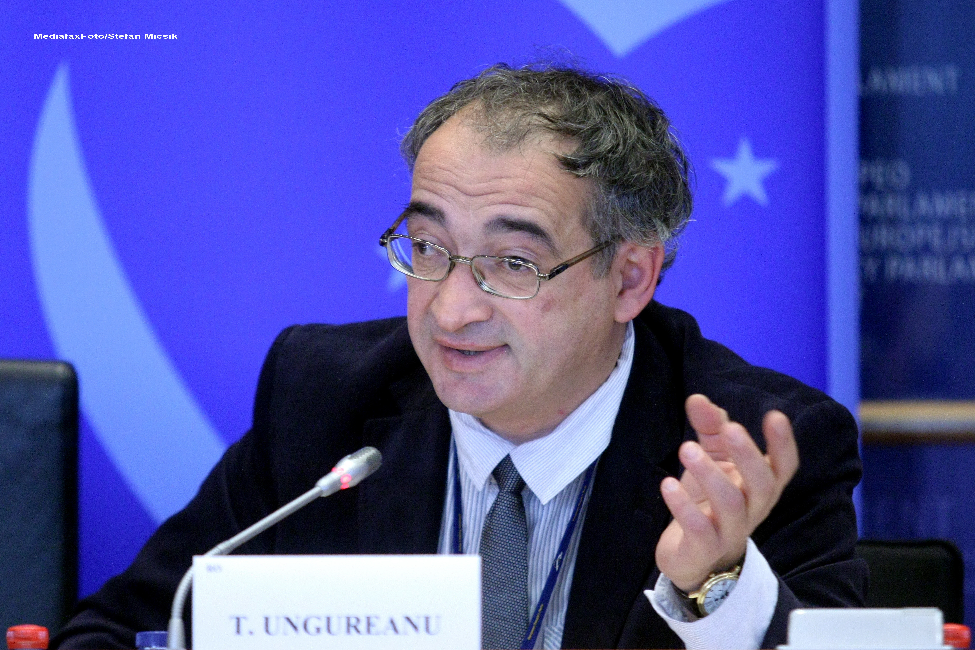 Traian Ungureanu, despre ministrul Educatiei: "Copy Mang Paste", "primul copiator al tarii"