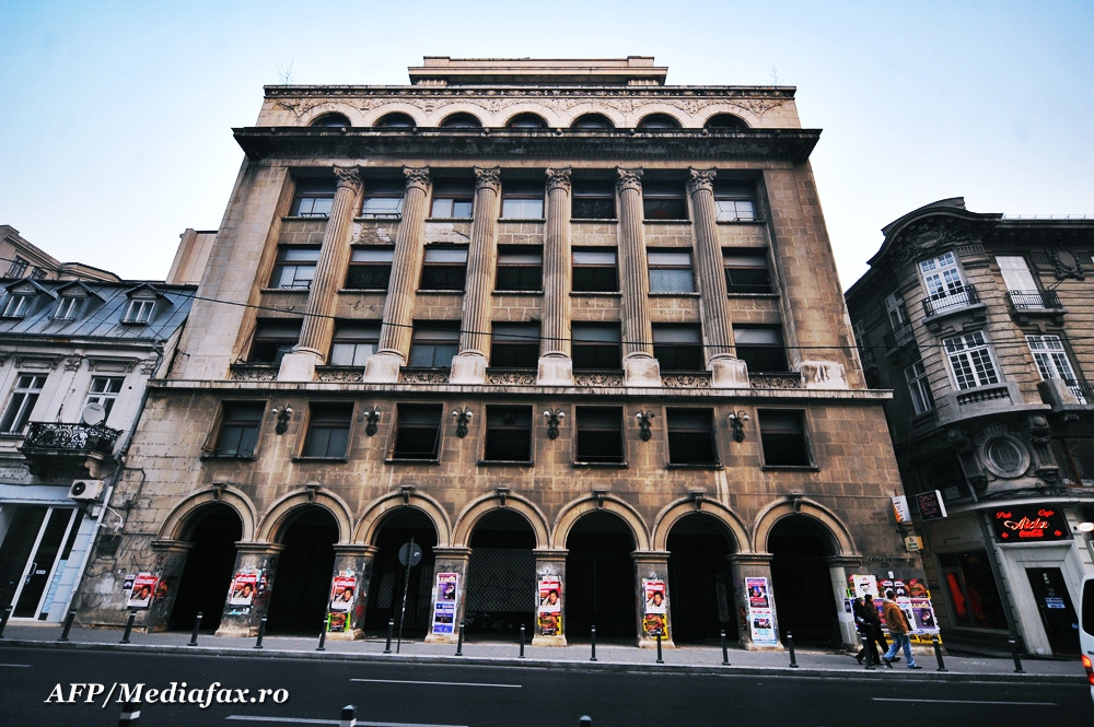 Licitatie "transparenta" si cu final asteptat. Cum a vandut RAPPS doua apartamente