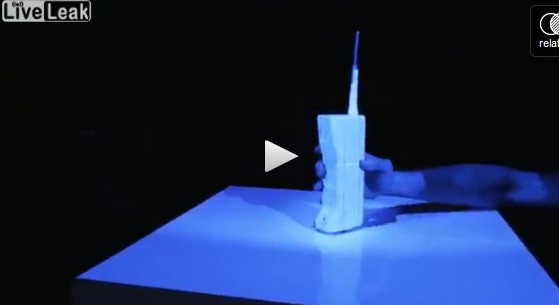 VIDEO original. Evolutia telefoanelor mobile, in imagini. De unde s-a pornit si unde s-a ajuns
