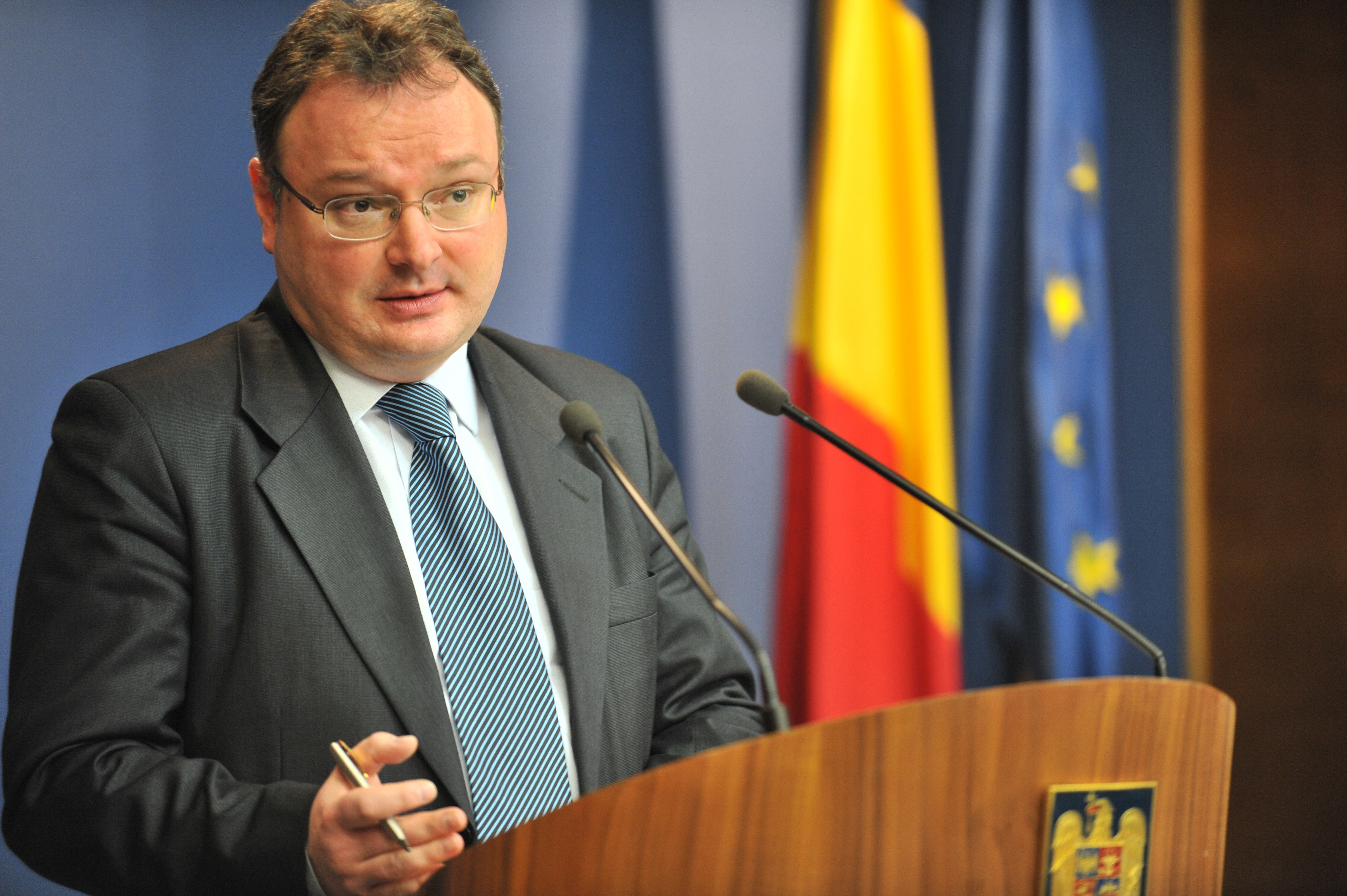 Baba: "Taxele nu se maresc. Facultatile decid daca vor mai multi studenti sau locuri bugetate"