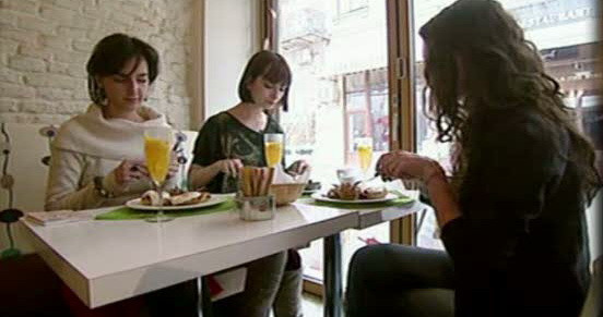 Brunch alaturi de prieteni. Modul ideal de a va incepe week-end-ul in oras