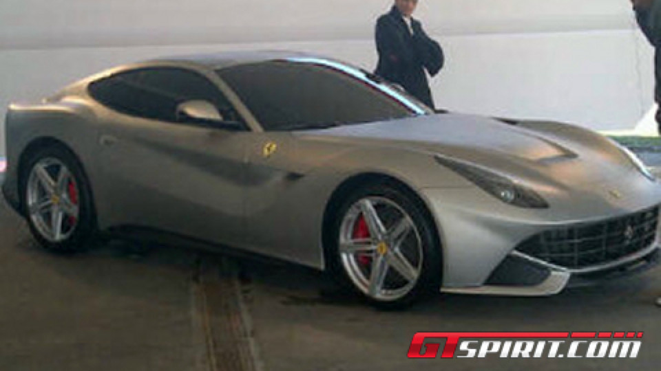 O imagine aparuta pe internet a stricat surpriza pe care Ferrari o pregatea pentru Geneva. FOTO