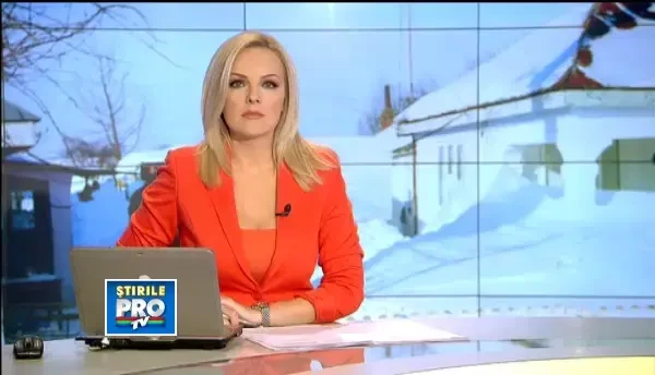 Trebuia sa ajunga la o pomana, dar a murit secerat de nametii cazuti de pe acoperisul casei