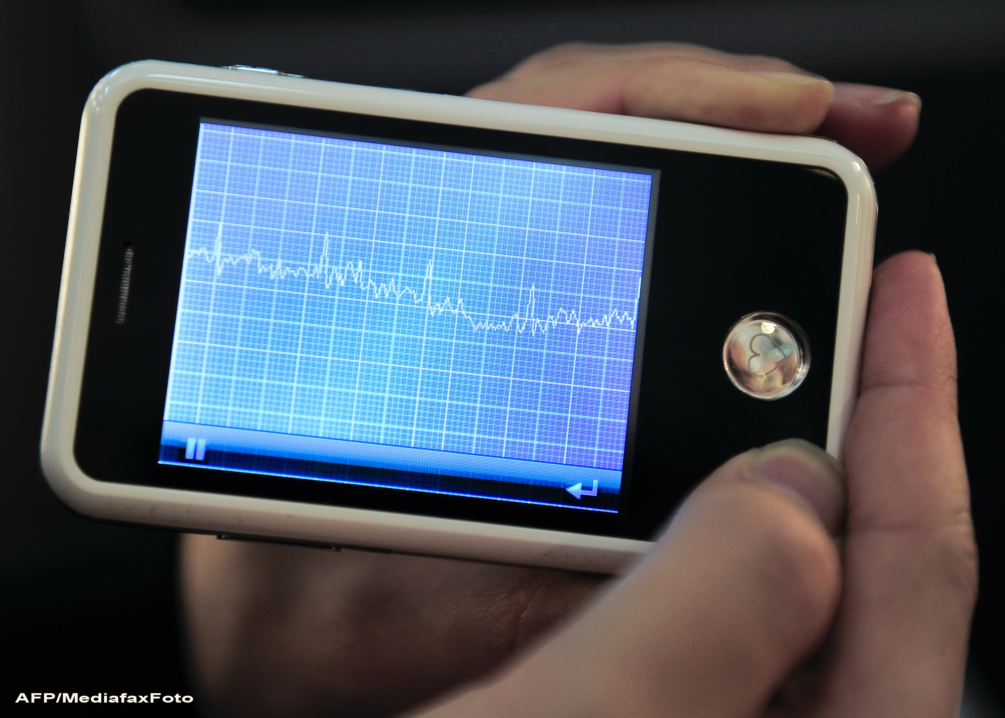 Buhnici la MWC 2012: Cel mai puternic smartphone de pe piata - LG Optimus 4X HD. Video DEMO