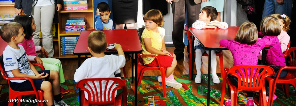Clasa pregatitoare: cum se face inscrierea si ce vor face copiii de 6 ani la ore. Cine ii invata