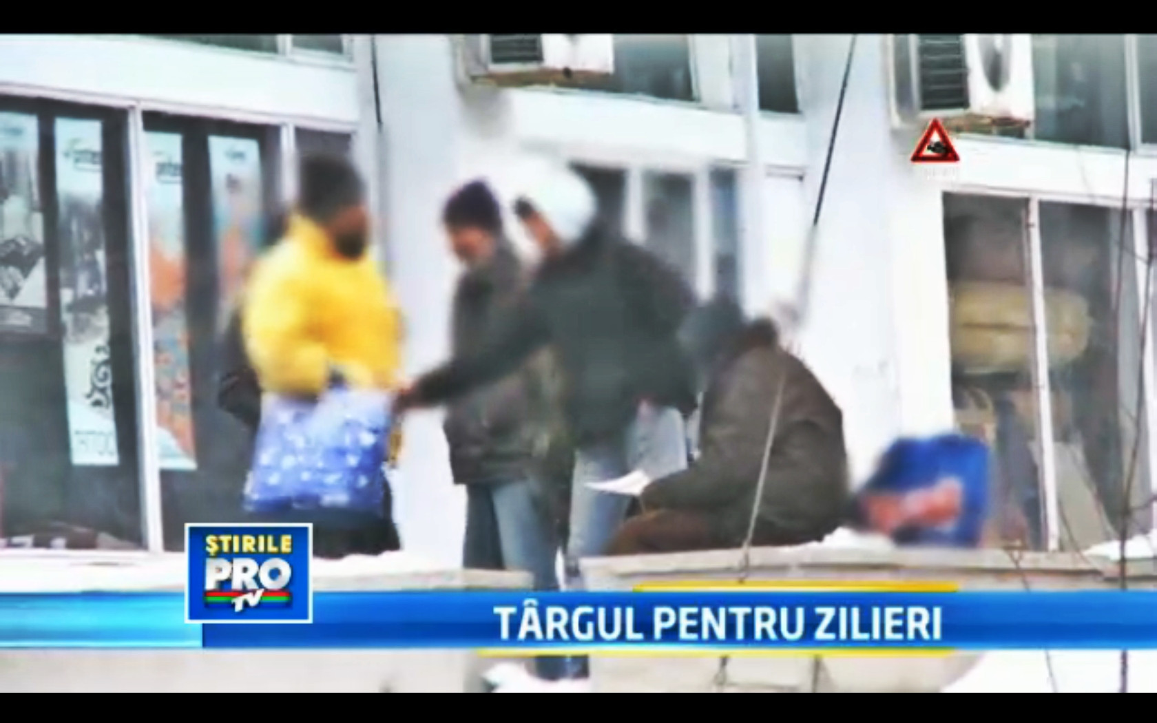 CAMERA ASCUNSA. Bursa locurilor de munca la negru in centrul Capitalei: cat se castiga pe zi