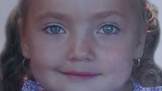 Consultata 3 medici, niciunul nu a respectat procedura. Vinovatii in cazul fetitei moarte de rabie