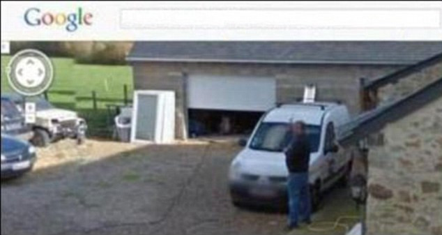 FOTO. Un barbat a dat in judecata Google pentru aceasta poza. Ce l-a deranjat atat de rau