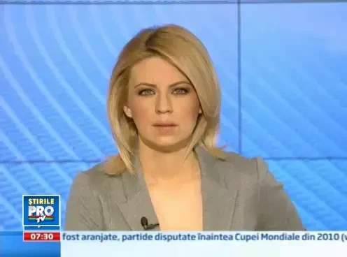 "Am implinit 3,5 metri lungime si vreau sa ma sinucid cu bitum". Groapa care are cont pe Facebook