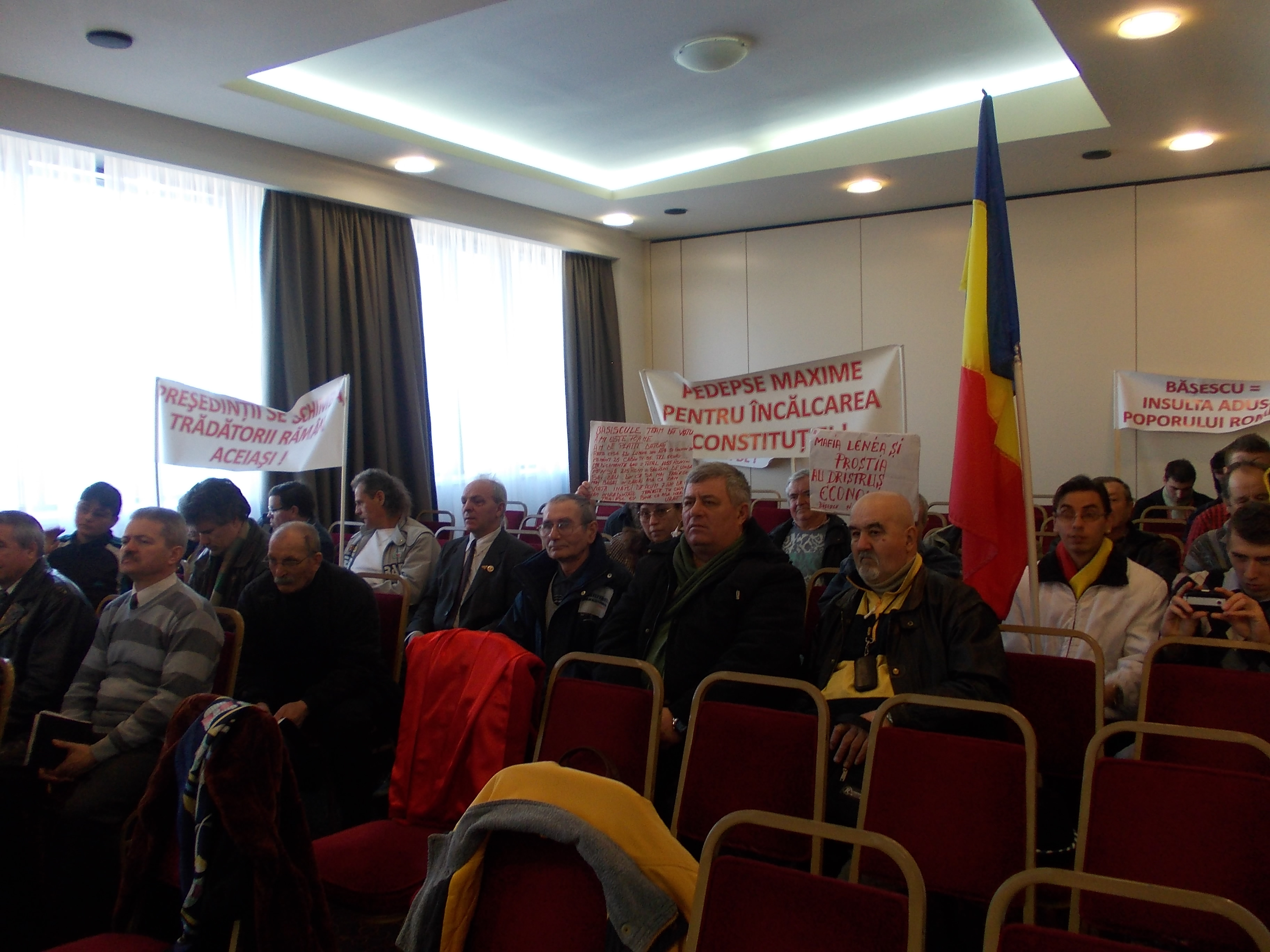 A 116-a zi de proteste la Timisoara. Revolutionarii, fata in fata cu partidele politice