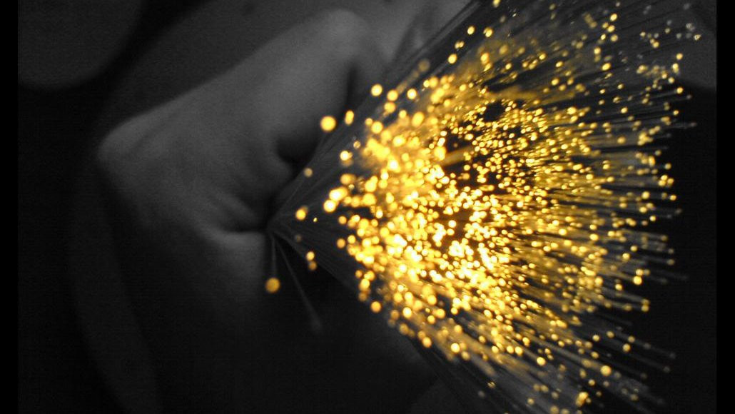 iLiKeIT. Reteaua nemteasca pe fibra optica: transfer 512 Gbps