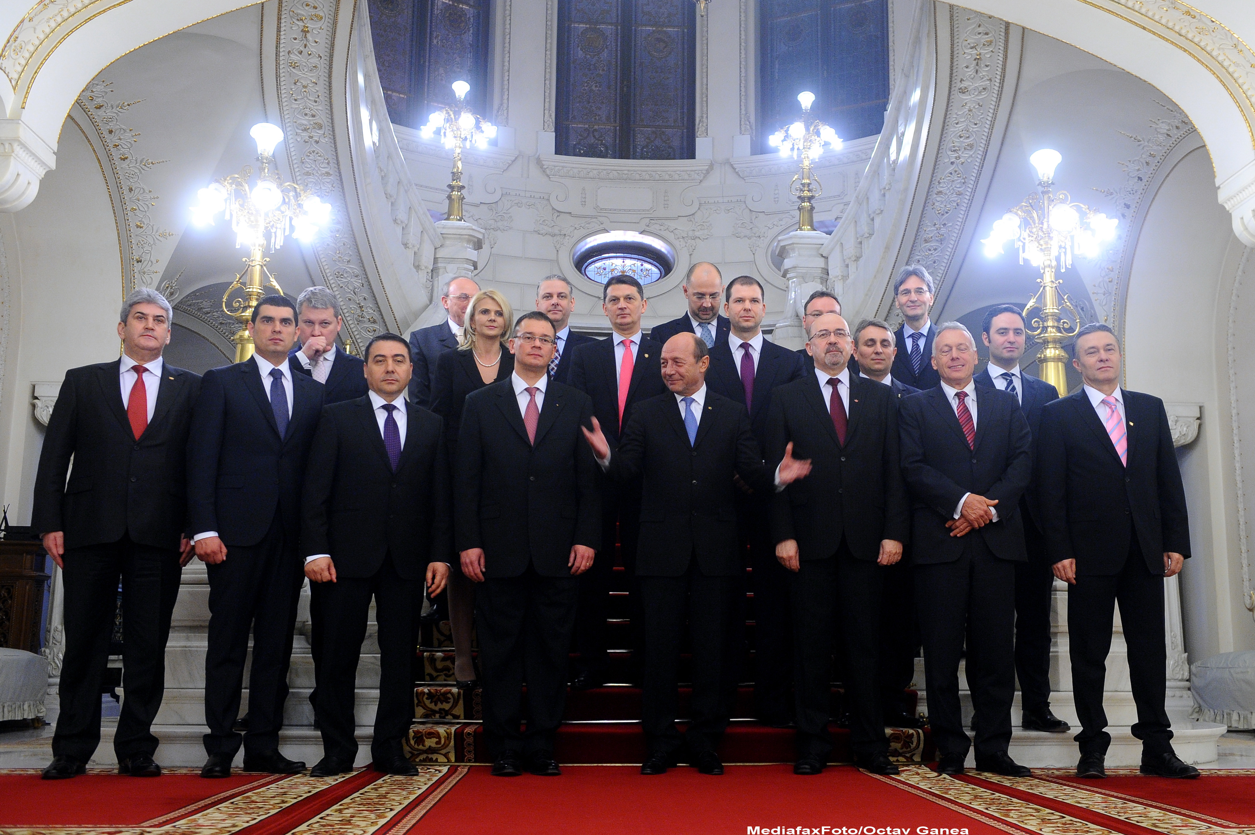 Curtea Constitutionala: Guvernul Ungureanu este legal investit