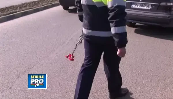 Toate femeile au fost rasfatate cu flori