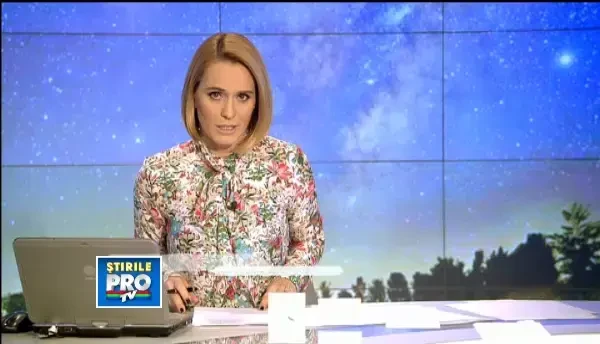 Regele Romilor isi rasfata sotia de 8 martie. O stea de pe cer ii poarta acum numele