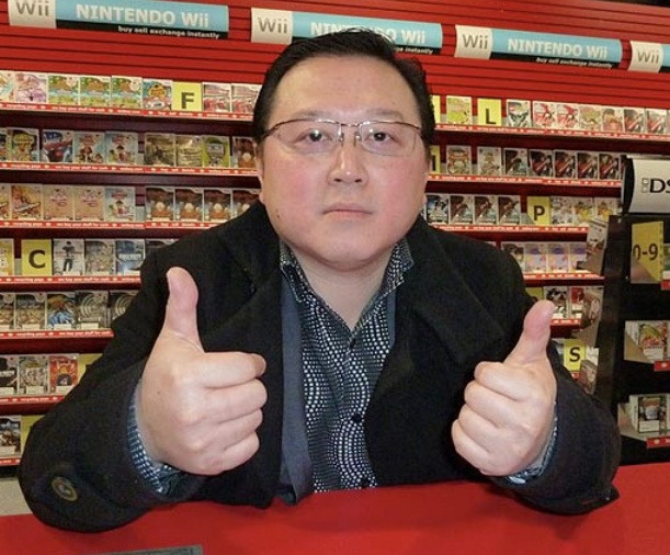 Coincidenta nefasta care i-a distrus viata. De ce nicio femeie nu vrea sa iasa cu acest domn. FOTO