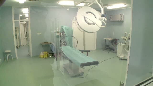 Copiii bolnavi de hemofilie nu mai au unde sa se trateze. Spitalul din Buzias trebuie reparat