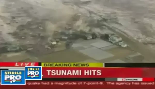 Imaginile care au marcat lumea acum un an. Cum s-a vazut valul ucigas, filmat din elicopter. VIDEO