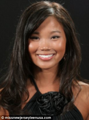 "Am fost fara sa stiu iubita unui criminal". Dezvaluirile facute de o fosta regina a frumusetii