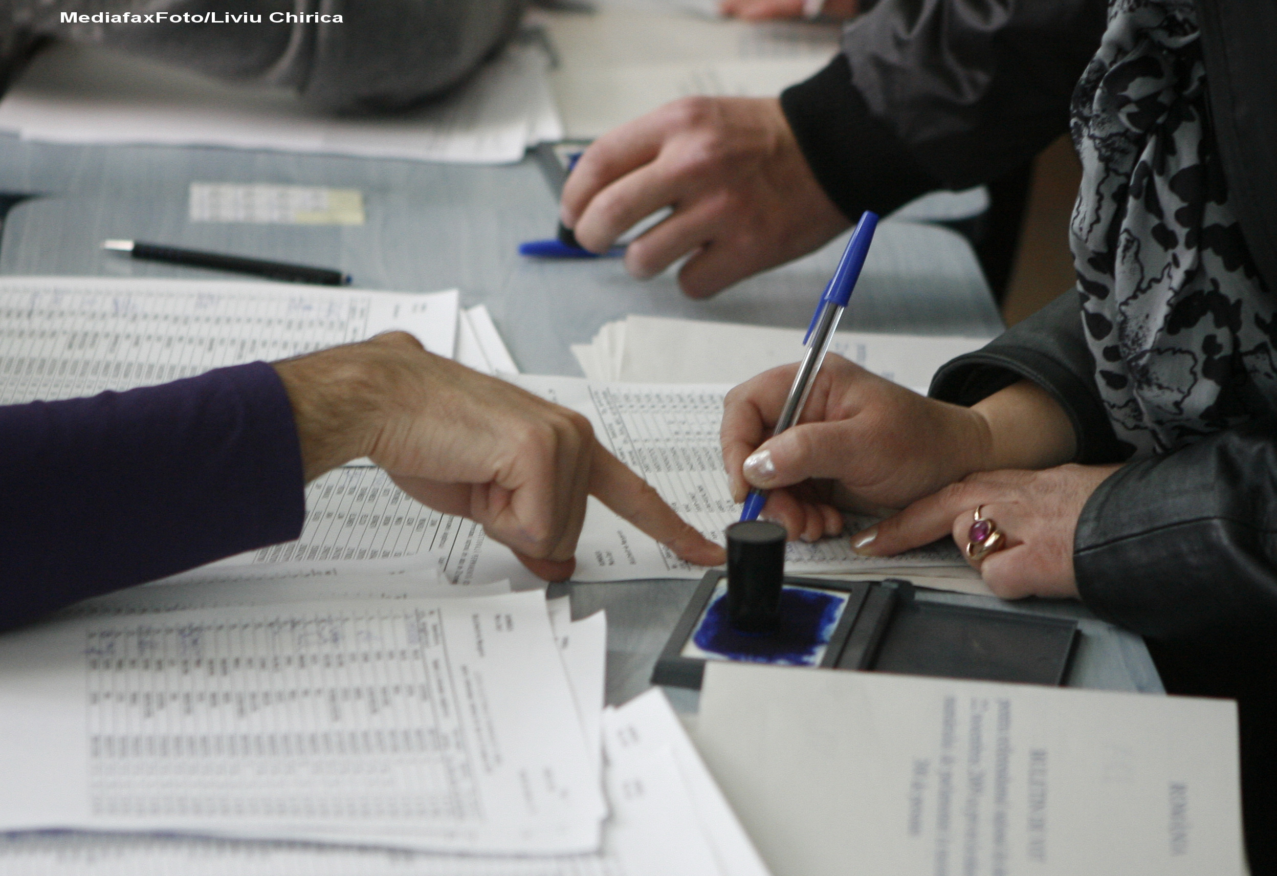 Profilul unui presedinte de sectie de votare. Ce trebuie sa faci ca sa prinzi un loc