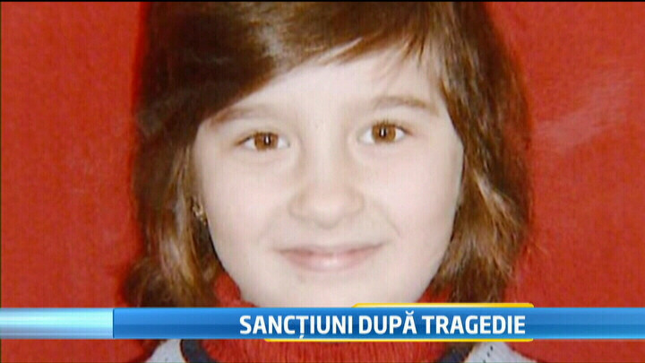 Detalii revoltatoare in cazul fetitei care a murit in fosa septica. Muncitorii se fac ca ploua